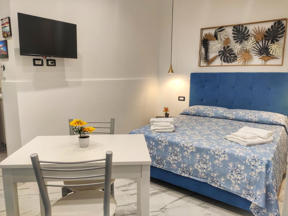 Addu Donn'Anna Ai Quartieri Spagnoli. Naples Extérieur photo